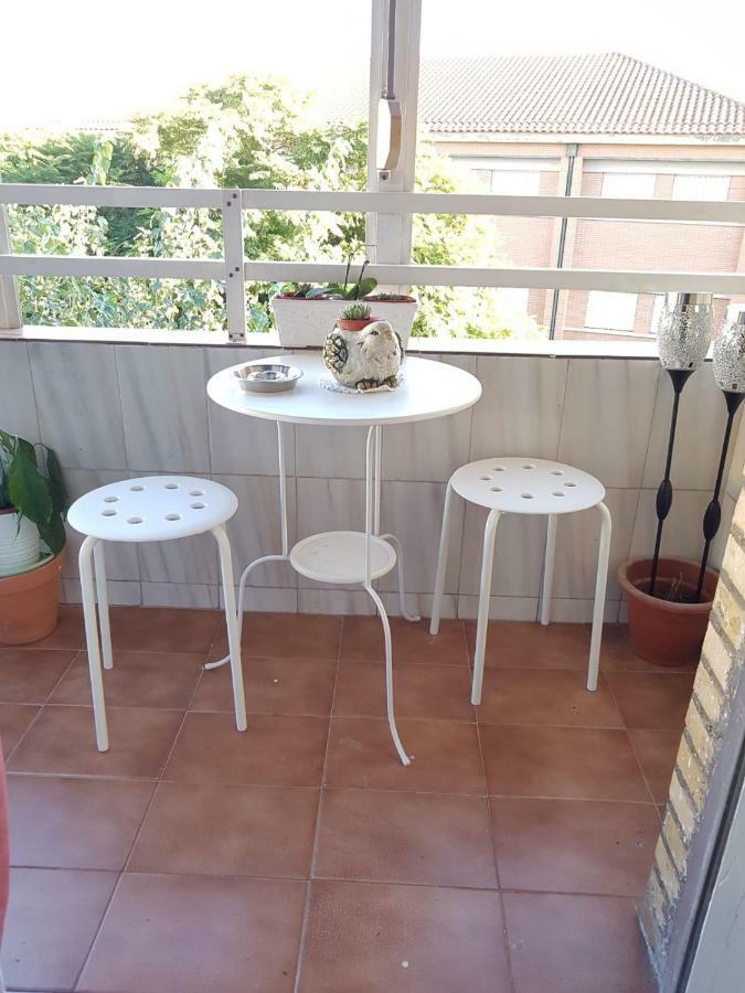 Luminoso Y Amplio Apartamento セビリア エクステリア 写真